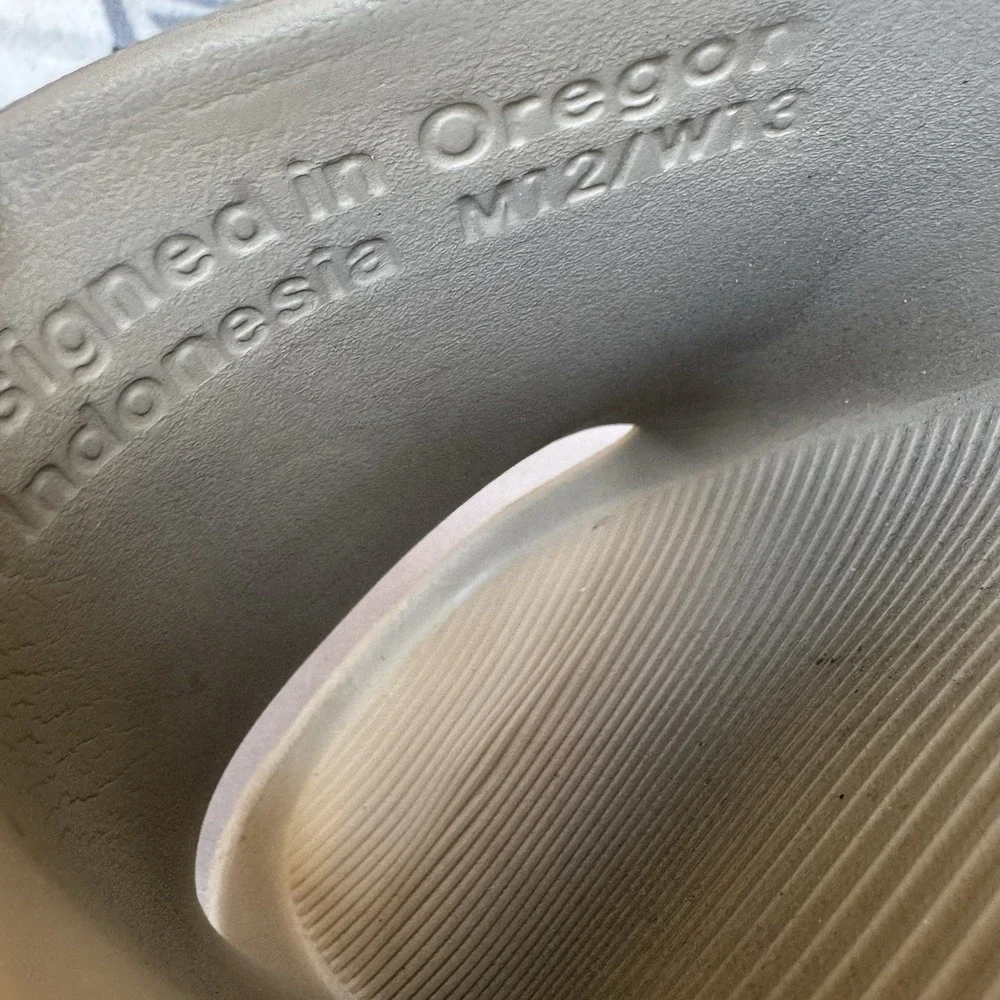 Size 12 - Nike Calm Slide Unisex Casual Slides Slipper Gym Swim Khaki FD4116-201